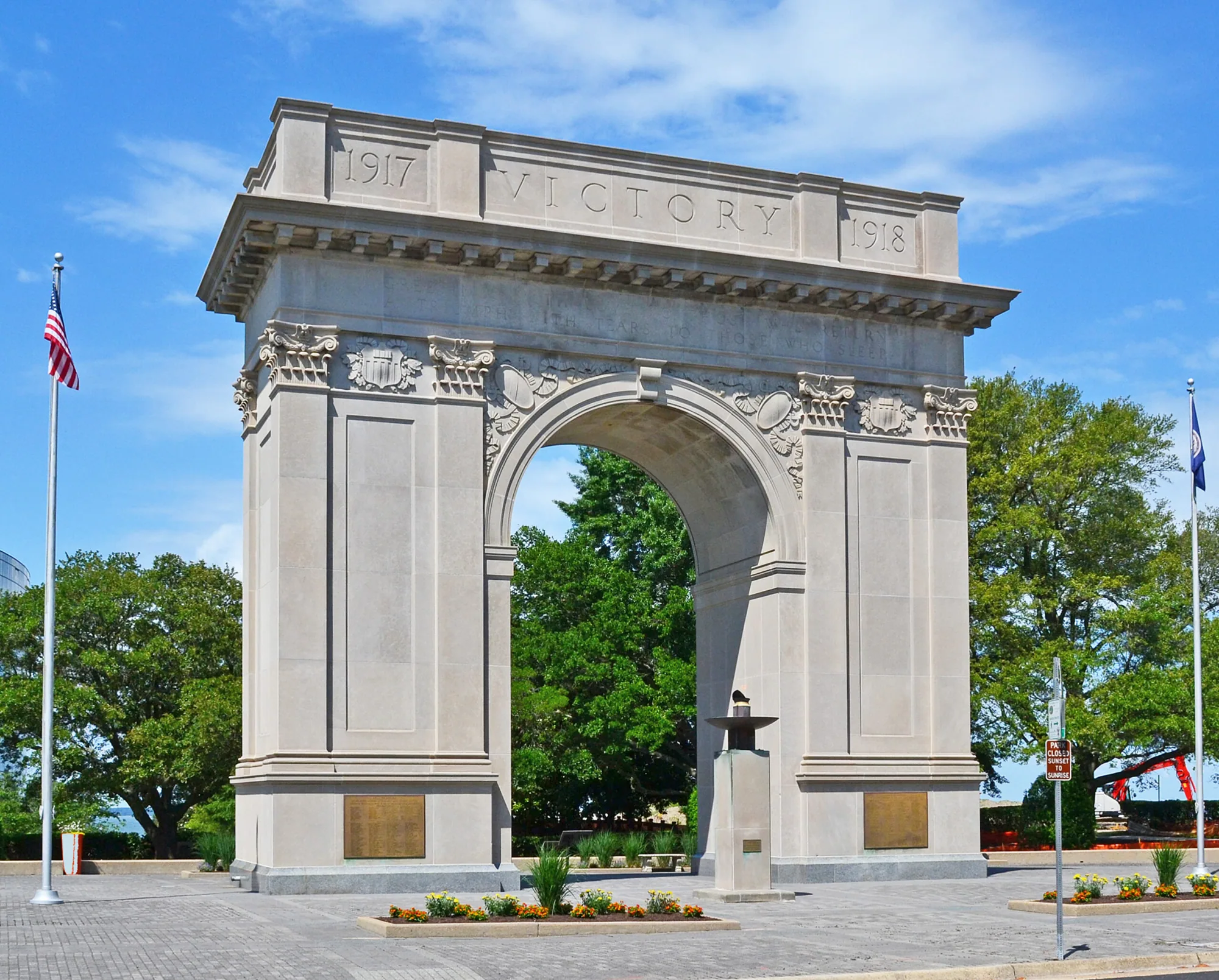 Victory Arch in Newport News, VA